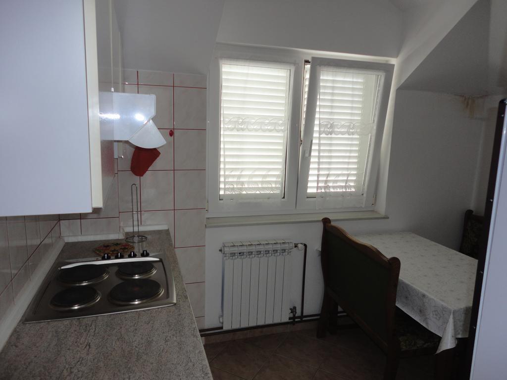 Apartments Ljubica Biograd Na Moru Habitación foto